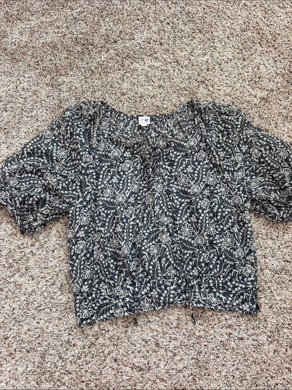 Floral Tie-Front Puff Sleeve Blouse - Black/Cream